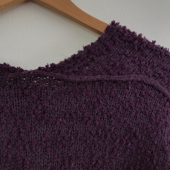 Abercrombie & Fitch Fuzzy Purple Sweater - Picture 13 of 13
